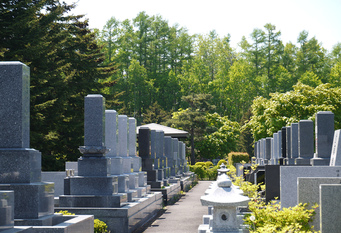 写真：お墓のイメージ